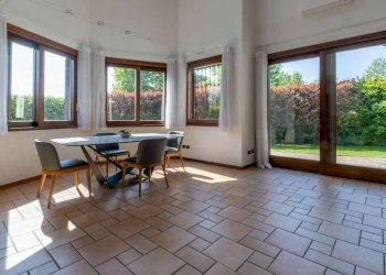Villa Usmate Velate - photo 33