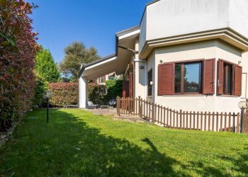 Villa Usmate Velate - photo 35