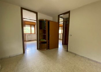 Three-room apartment Via Plans Des Rives 23, Aosta - photo 6