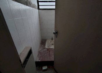 Warehouse Via Jacopo di Paolo, Bologna (neighborhood Bolognina) - photo 14