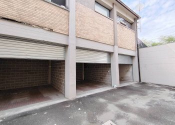 Warehouse Via Jacopo di Paolo, Bologna (neighborhood Bolognina) - photo 17