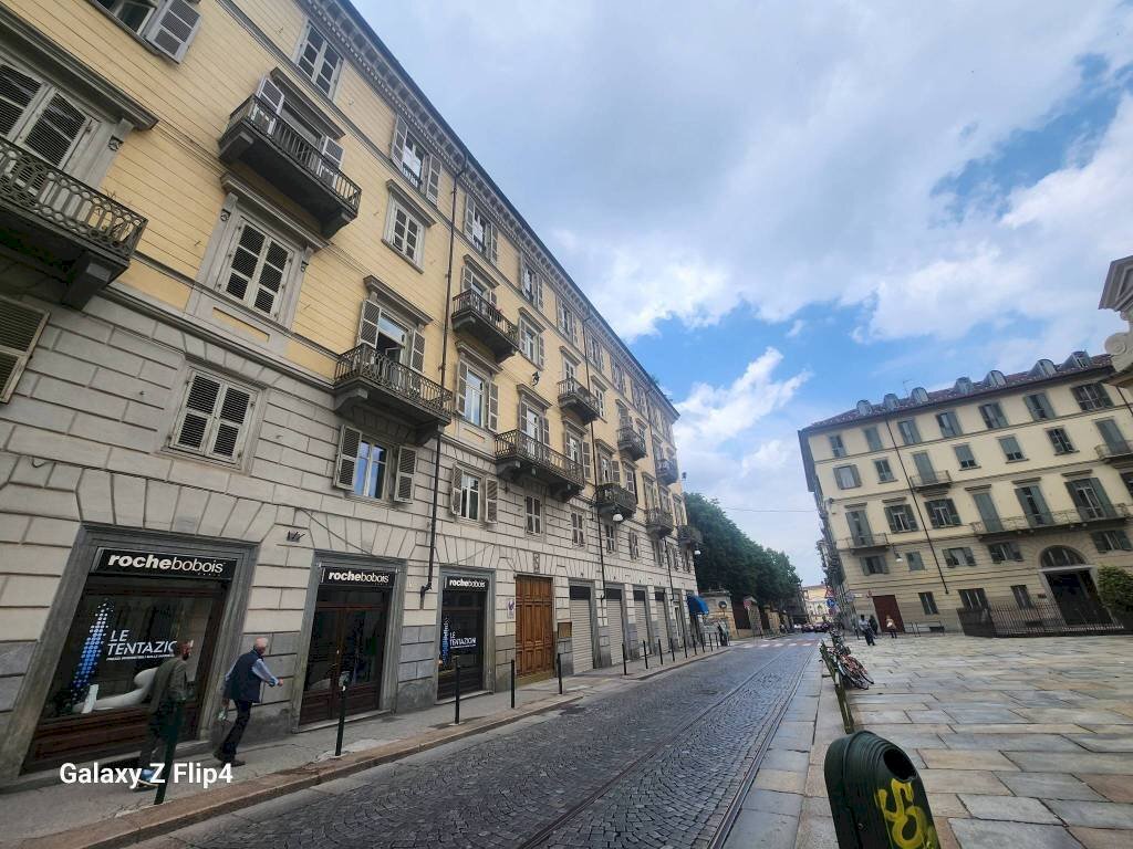 Trilocale Torino (zona Quadrilatero Romano) - foto 1