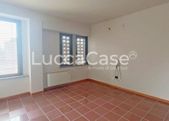 Ufficio Lucca (zona Sant'Anna) - foto 4