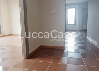 Ufficio Lucca (zona Sant'Anna) - foto 8