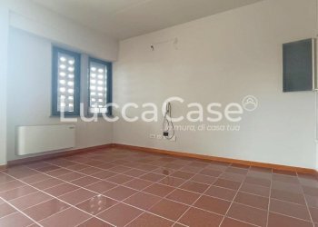 Ufficio Lucca (zona Sant'Anna) - foto 11
