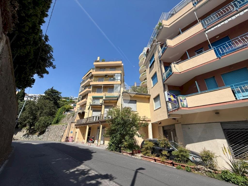 Four-room apartment Via Gentile, Albissola Marina - photo 3