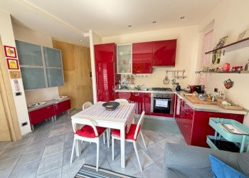 Four-room apartment Via Gentile, Albissola Marina - photo 10