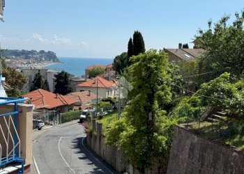 Four-room apartment Via Gentile, Albissola Marina - photo 19