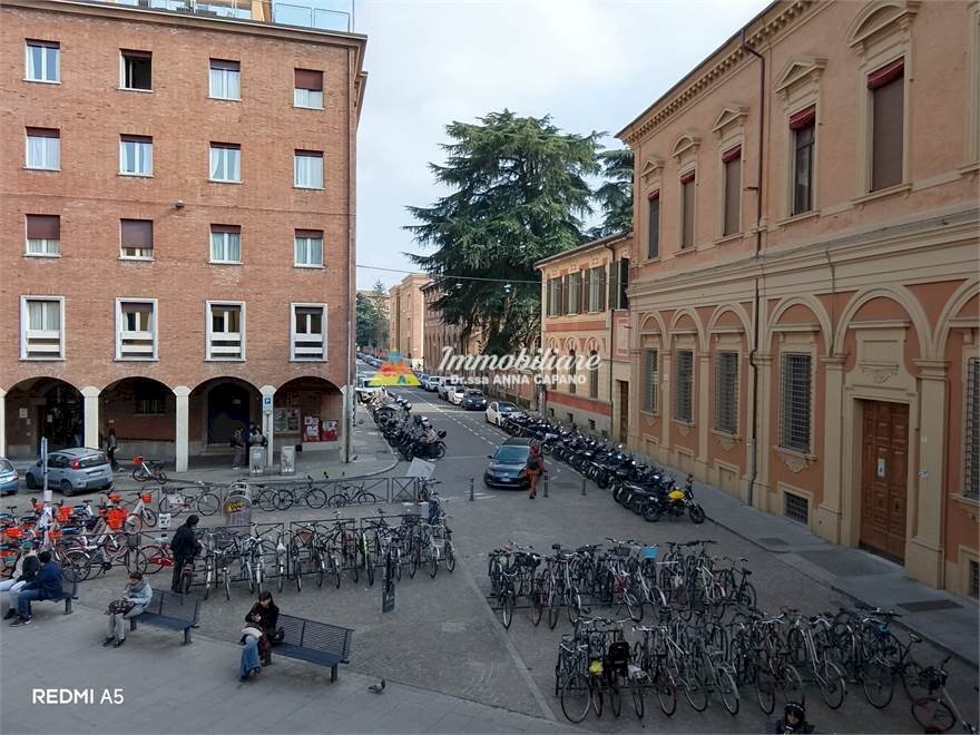 Four-room apartment VIA BELMELORO AD.ZE, Bologna - photo 1