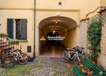 Four-room apartment VIA BELMELORO AD.ZE, Bologna - photo 9