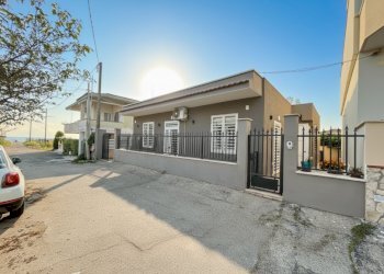 Villa Mondragone - photo 1