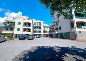Foto 23 - Two-room apartment Pietra Ligure - photo 23