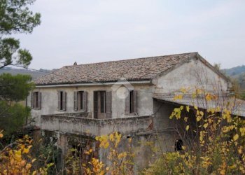Rustico Via Ripe, Montelabbate - foto 8