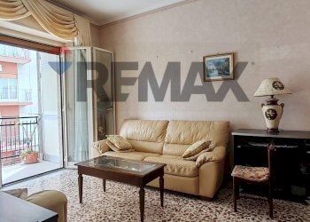 Camera - Three-room apartment Via Fra Liberato
 
3, Catania - photo 13