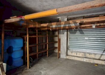 interno garage - Three-room apartment Via Fra Liberato
 
3, Catania - photo 29