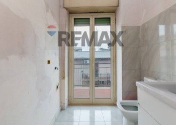 Bagno - Three-room apartment Via Piraino
 
10, Catania - photo 17