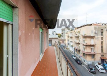 Balcone - Three-room apartment Via Piraino
 
10, Catania - photo 31