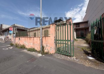 Edificio all\'aperto - Independent house Via Calatafimi
 
46, Belpasso - photo 23