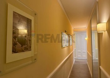 Hall / corridoio - Office Via Francesco Riso
78, Catania - photo 10