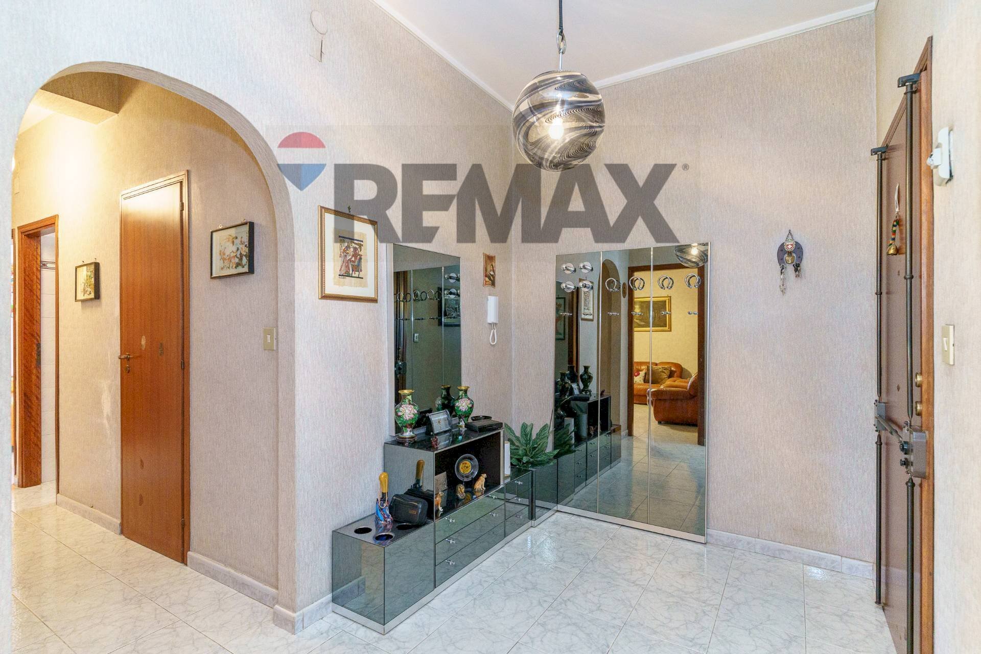 Hall / corridoio - Appartamento Via XXXI Maggio
 
63, Catania - foto 2