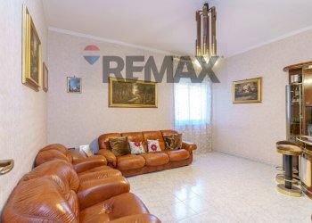 Soggiorno - Appartamento Via XXXI Maggio
 
63, Catania - foto 4