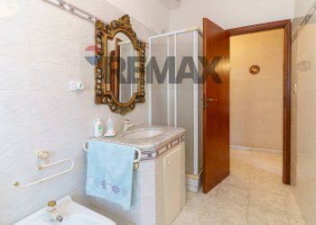 Bagno - Appartamento Via XXXI Maggio
 
63, Catania - foto 10