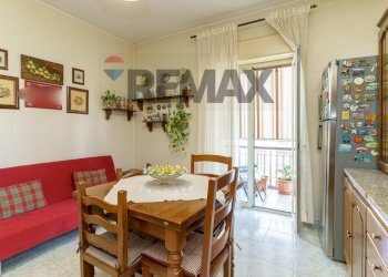Sala da pranzo - Appartamento Via XXXI Maggio
 
63, Catania - foto 33