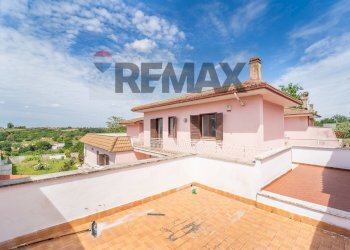Casa all\'aperto - Villa Via Giovanni Pacchioni
21, Roma - foto 55