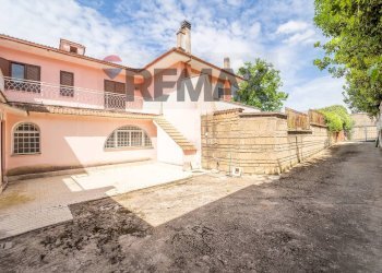 Casa all\'aperto - Villa Via Giovanni Pacchioni
21, Roma - foto 81
