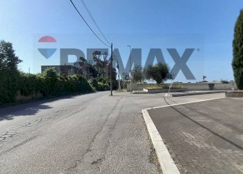 Non correlato - Building land Via Rinascimento
29, Anzio - photo 3