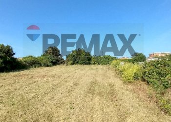 Giardino - Building land Via Rinascimento
29, Anzio - photo 15