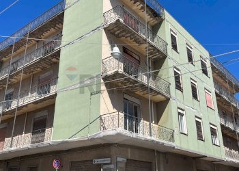 Edificio all\'aperto - Appartamento Priolo Gargallo - foto 1