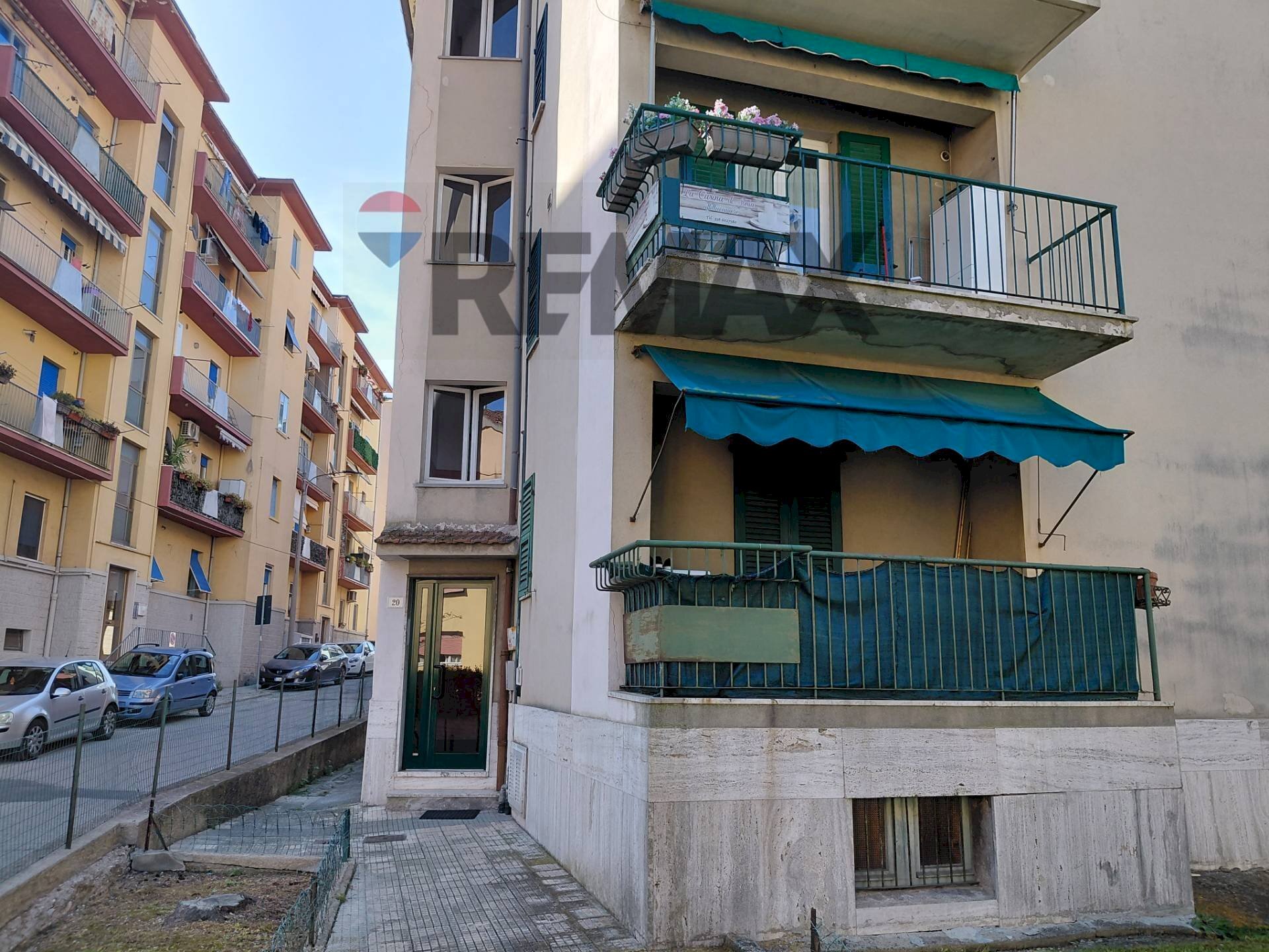 Edificio all\'aperto - Trilocale VIA COLLEVERDE
 
20, Ancona - foto 2