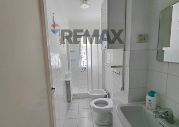 Bagno - Three-room apartment VIA COLLEVERDE
 
20, Ancona - photo 11