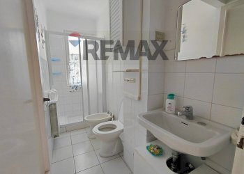 Bagno - Three-room apartment VIA COLLEVERDE
 
20, Ancona - photo 19