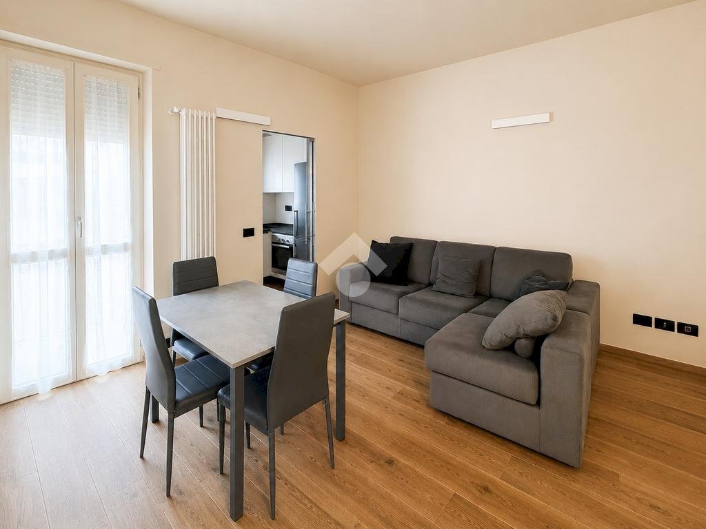 One-room apartment Via cesare battisti, Chieri - photo 2