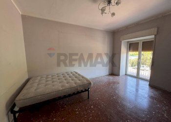 Camera / camera da letto - Three-room apartment Benevento - photo 6