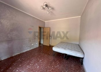Camera / camera da letto - Three-room apartment Benevento - photo 7