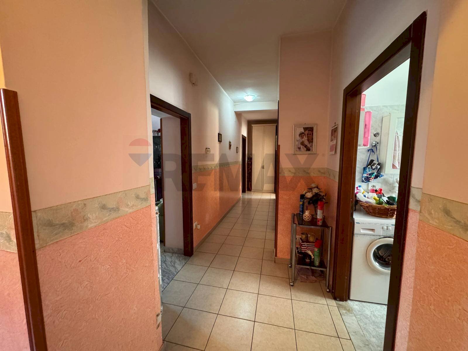 Hall / corridoio - Four-room apartment Benevento - photo 2