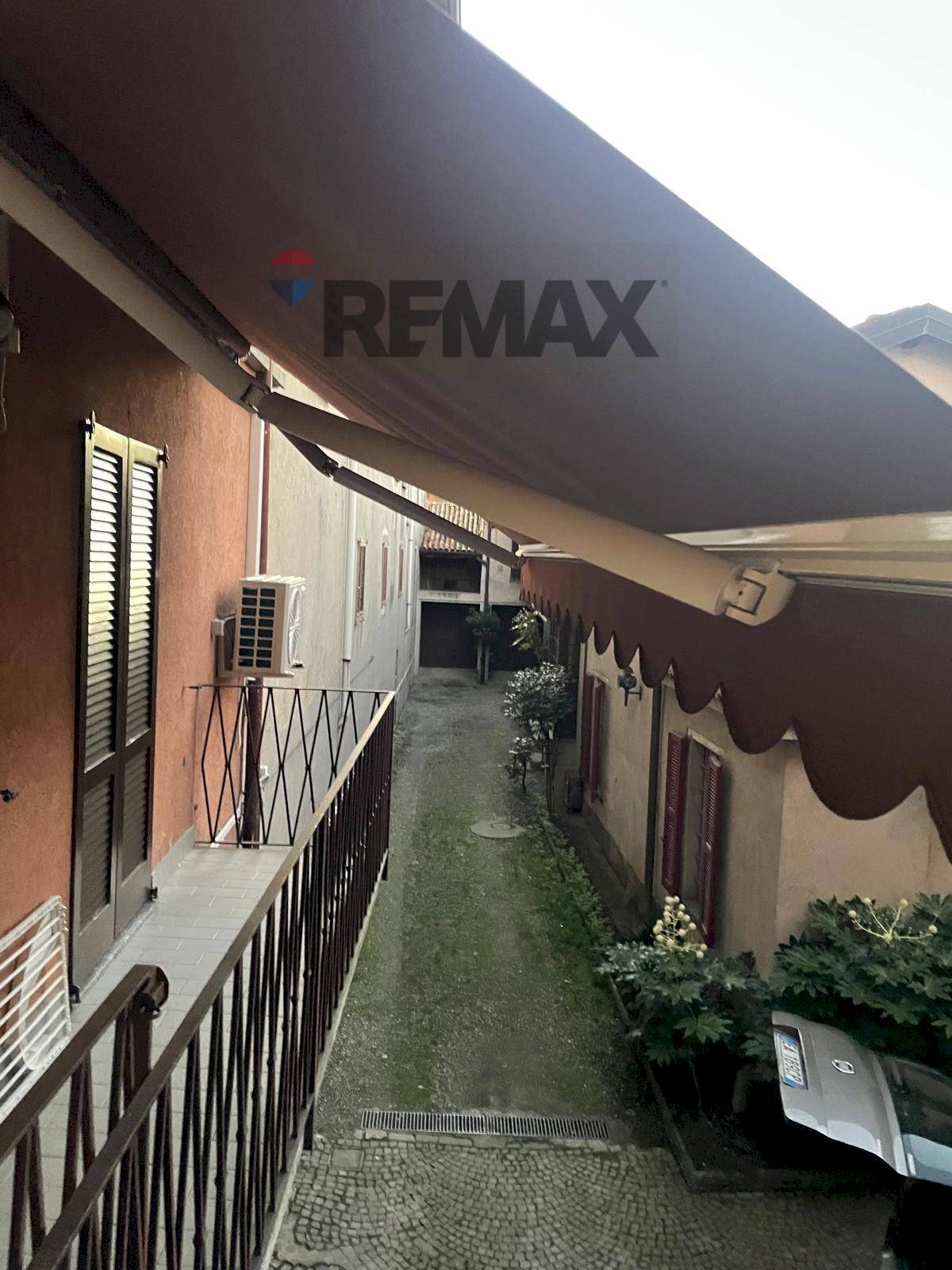 Edificio all\'aperto - Two-room apartment via vittorio emanuele
15, Caprino Bergamasco - photo 2