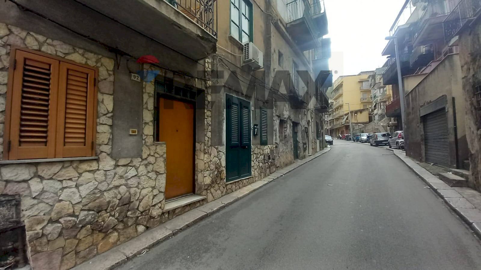 Edificio all\'aperto - Two-room apartment Via San Martino
92, Monreale - photo 3