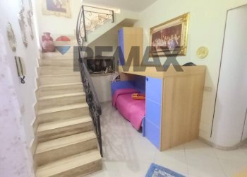 Scale - Two-room apartment Via San Martino
 
92, Monreale - photo 7