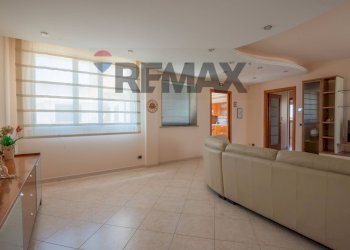 Soggiorno - Apartment Via Giovanni Falcone
 
92, Ragusa - photo 7