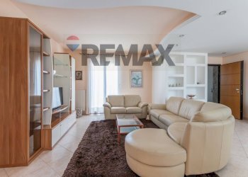 Soggiorno - Apartment Via Giovanni Falcone
 
92, Ragusa - photo 14