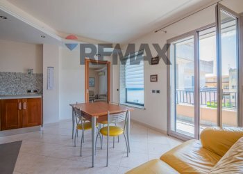 Sala da pranzo - Apartment Via Giovanni Falcone
 
92, Ragusa - photo 16