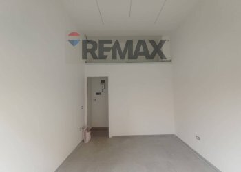 Stanza vuota - Commercial Premises Napoli - photo 9