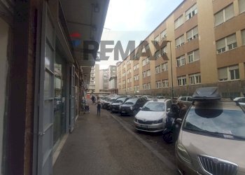 Edificio all\'aperto - Commercial Premises Napoli - photo 15