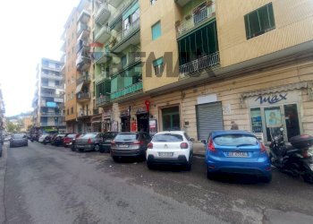Edificio all\'aperto - Commercial Premises Napoli - photo 16