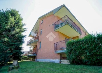 Attic Via martiri delle libertà, Rivarolo Canavese - photo 2