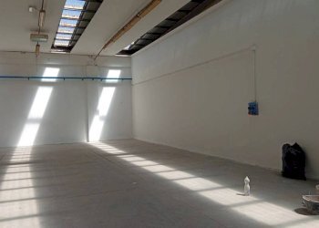 Interno non residenziale - Shed via Firenze, Novi di Modena - photo 1